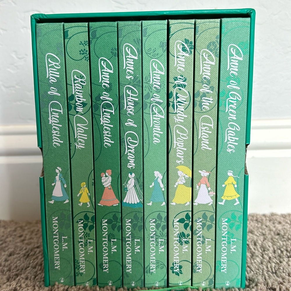 Anne of Green Gables complete book set, brand new.
